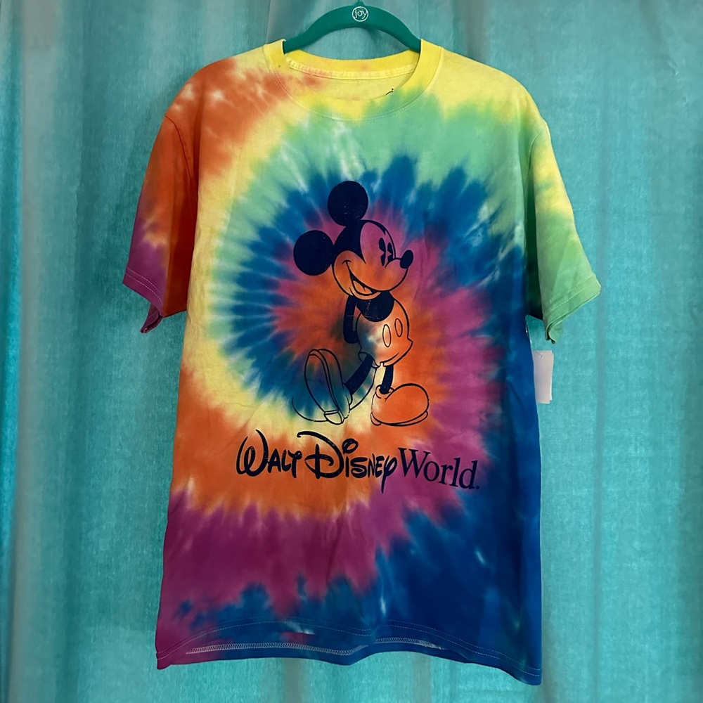 NWT Never Worn Walt Disney World Tie Dye Mickey Mouse T Shirt Size M
